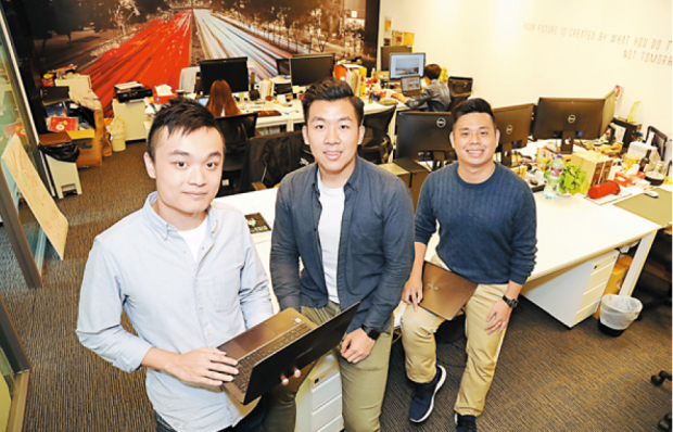 三 名 港 男 看 準 網 紅 新勢力， 開設網紅分析平台Cloudbreakr 。左起：Edwin Wong，Leo Siu，Rudy Chan。(何澤攝)