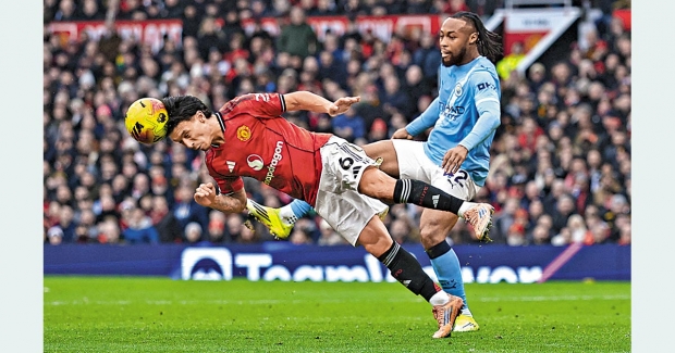 足球其實不複雜