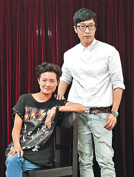 她在舞台劇《偶然．徐志摩》裏飾演馬浚偉的首任妻子。（陳縱宇攝）
